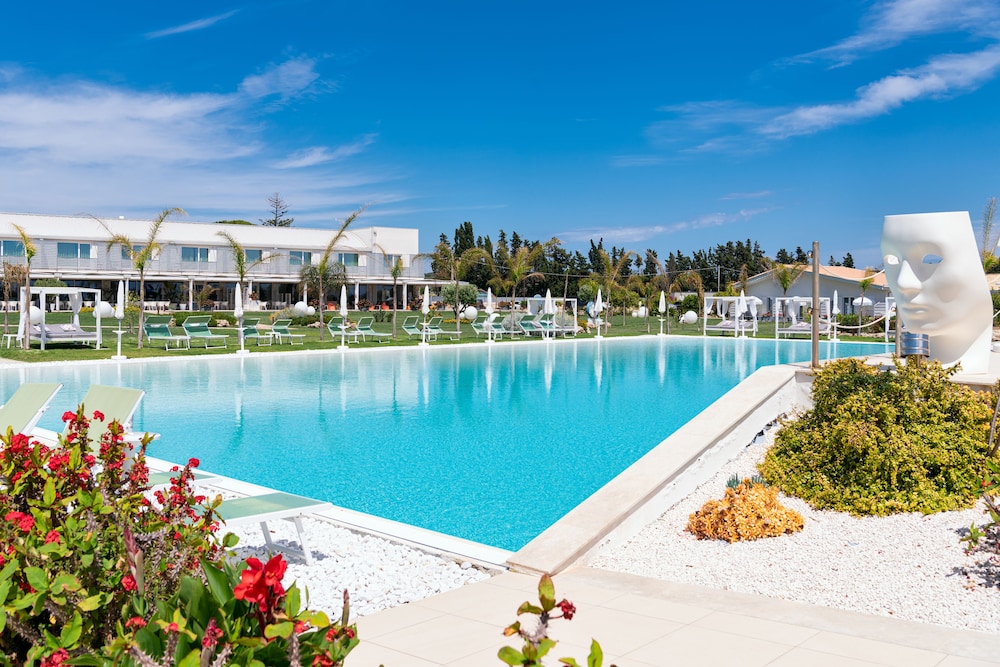 Wellness & Spa Hotel Principe di Fitalia — Swimming pool in Fanusa, Sicily
