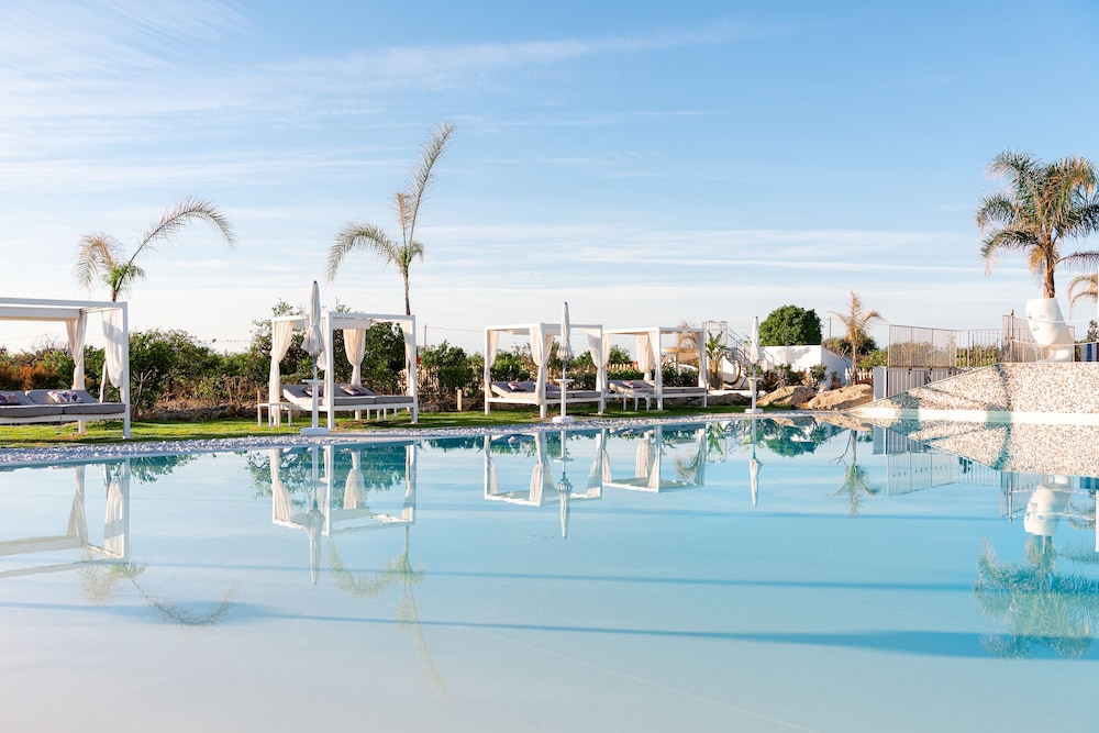 Wellness & Spa Hotel Principe di Fitalia — Swimming pool in Fanusa, Sicily