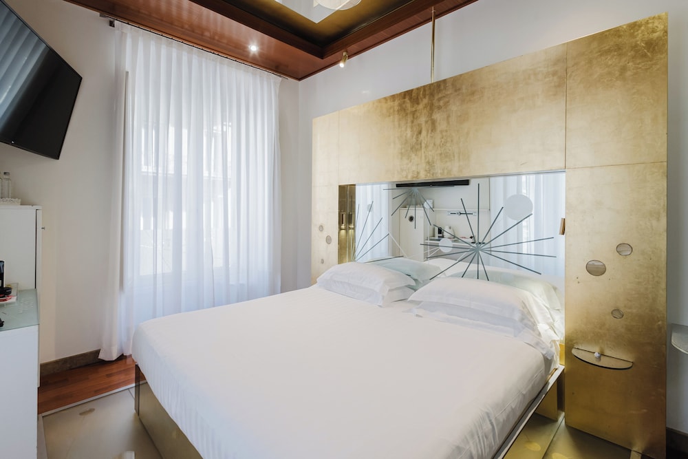 Hotel Trecento — Hotel rooms in Rome, Lazio