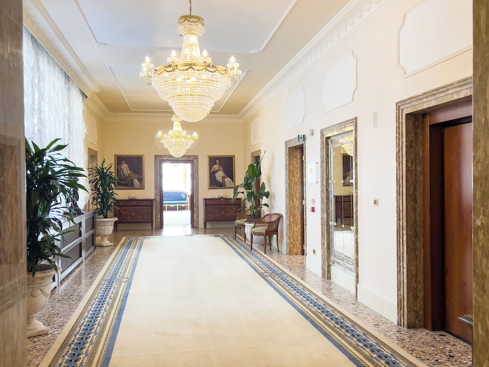 Hotel Ai Cavalieri di Venezia — Hotel building in Venice, Veneto