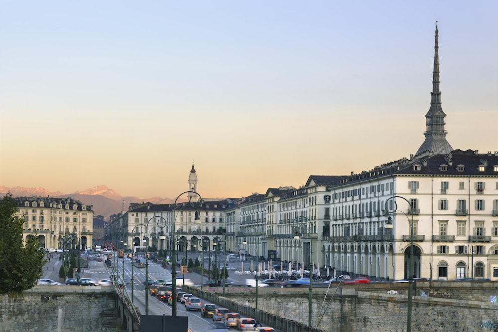NH Collection Torino Piazza Carlina - zdjęcie 3