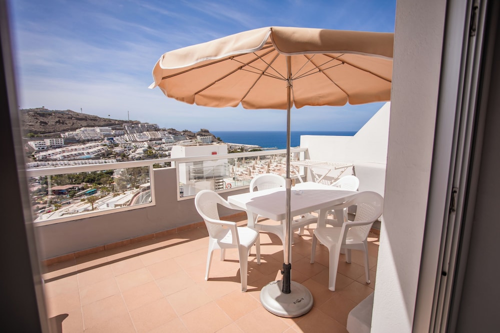 Servatur Montebello — Hotel rooms in Puerto Rico, Canary Islands