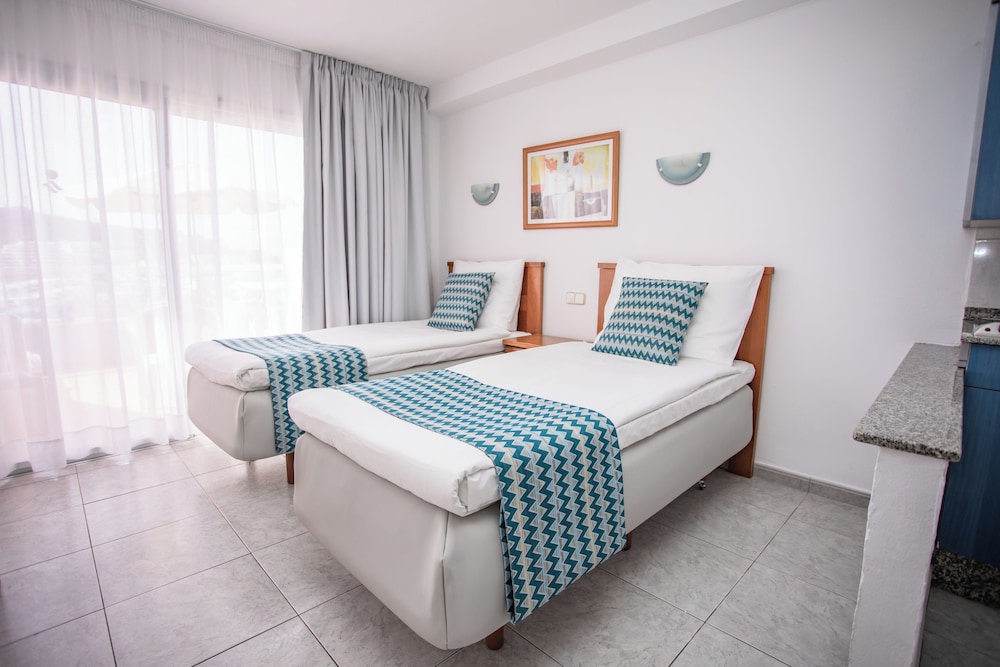 Servatur Montebello — Hotel rooms in Puerto Rico, Canary Islands