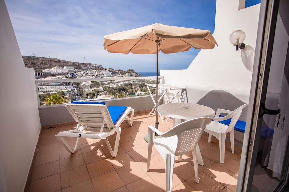 Servatur Montebello — Hotel rooms in Puerto Rico, Canary Islands