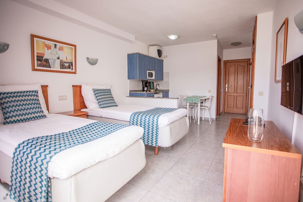 Servatur Montebello — Hotel rooms in Puerto Rico, Canary Islands