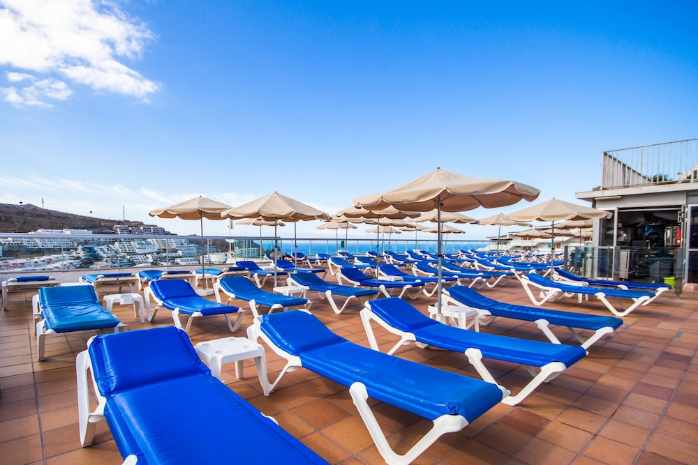 Servatur Montebello — Beach in Puerto Rico, Canary Islands