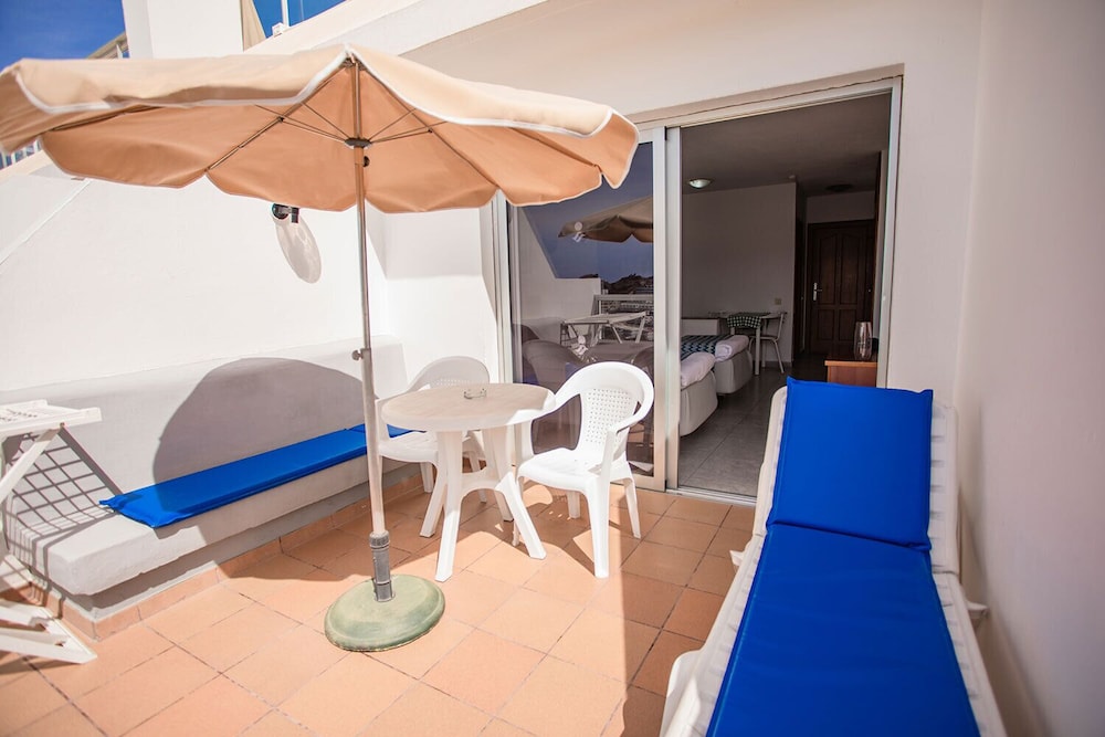Servatur Montebello — Hotel rooms in Puerto Rico, Canary Islands