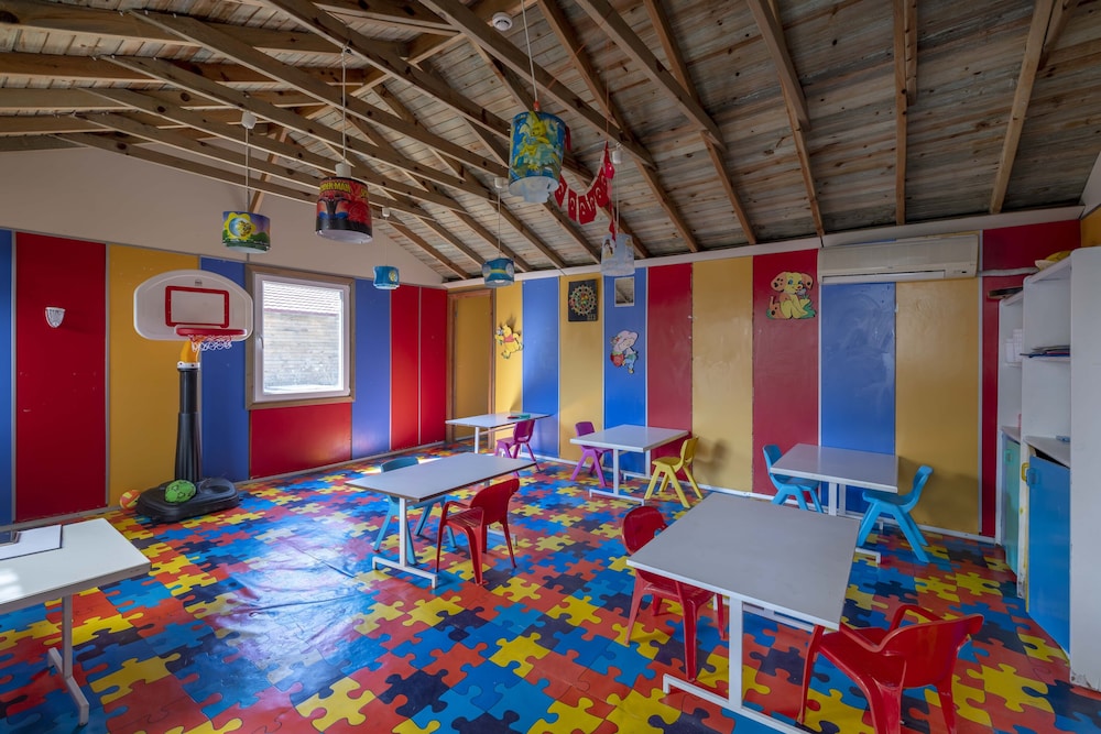 Armas Green Fugla Beach - All Inclusive — Attractions for children in Alanya