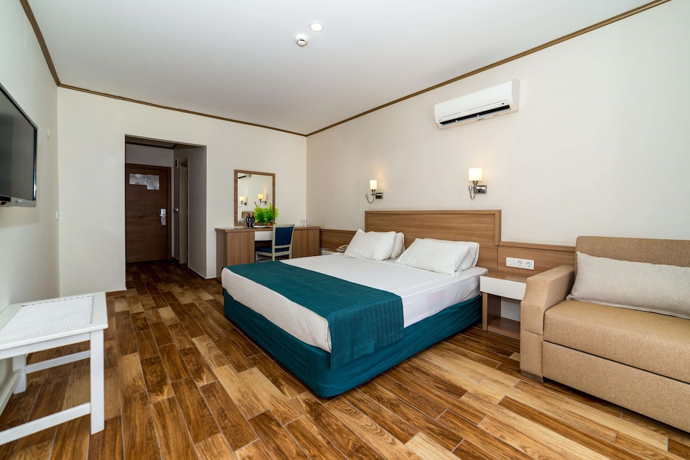 Armas Green Fugla Beach - All Inclusive — Hotel rooms in Alanya