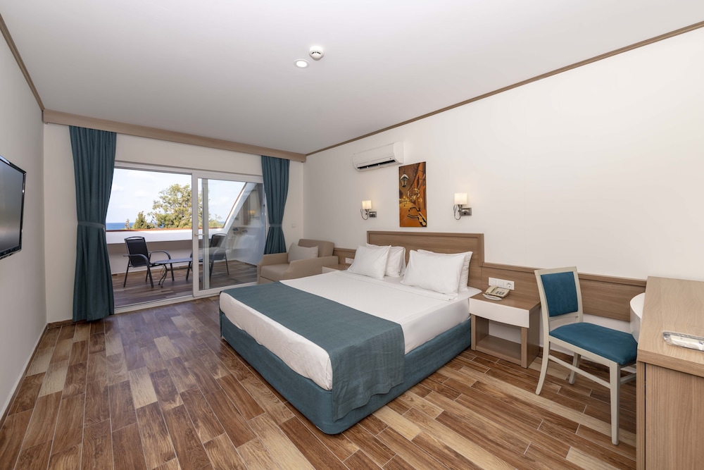 Armas Green Fugla Beach - All Inclusive — Hotel rooms in Alanya