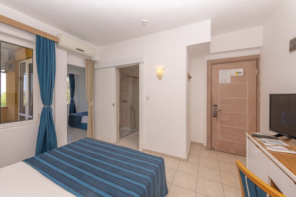 Armas Green Fugla Beach - All Inclusive — Hotel rooms in Alanya