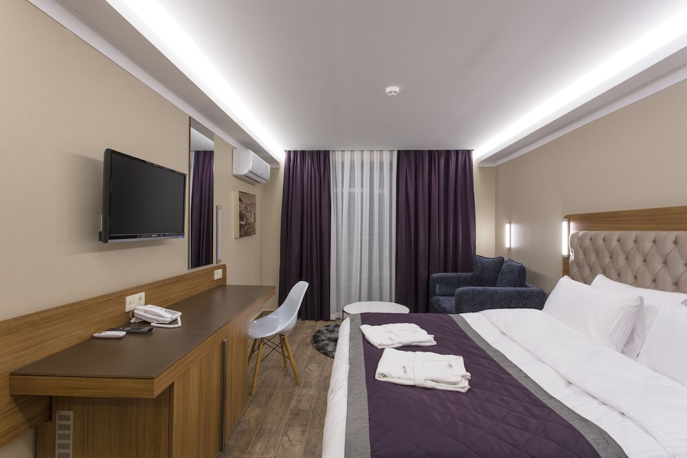 Michell Hotel - Adults Only - All Inclusive — Hotel rooms in Alanya