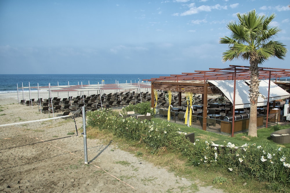 Michell Hotel - Adults Only - All Inclusive — Beach in Alanya