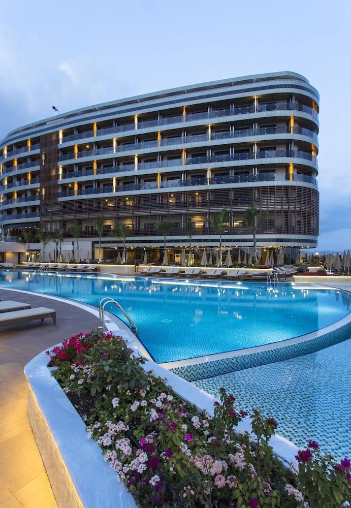 Michell Hotel - Adults Only - All Inclusive — Swimming pool in Alanya