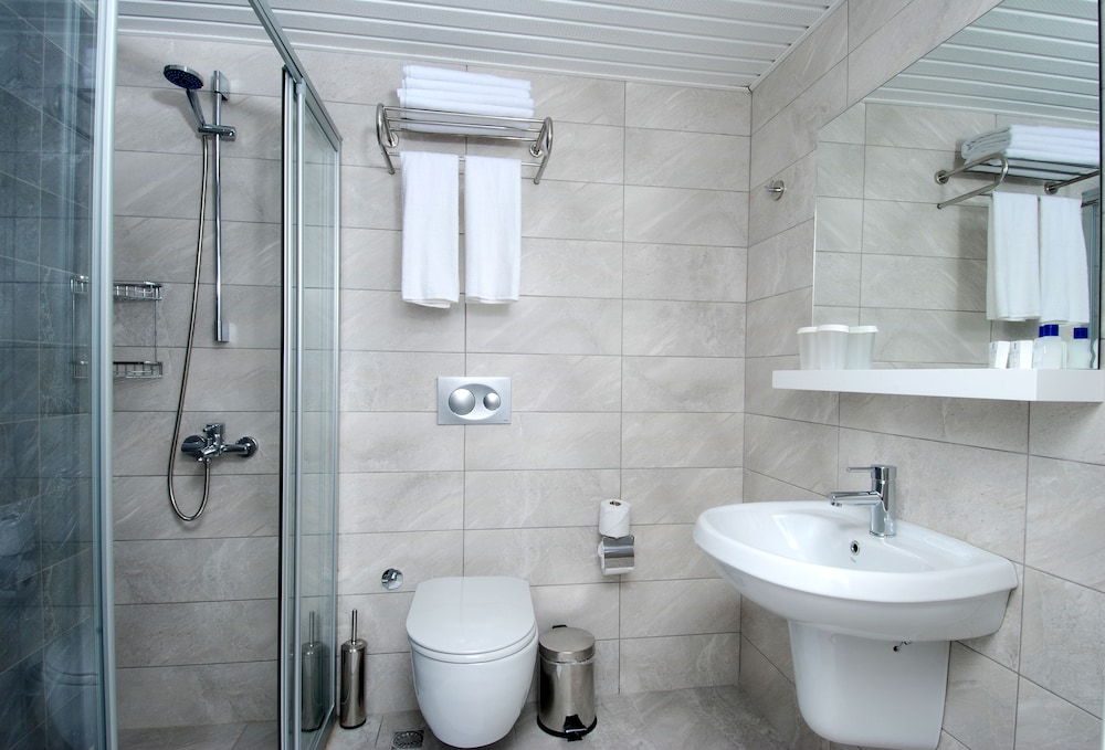 Kleopatra Ramira Hotel - All Inclusive — Hotel rooms in Alanya