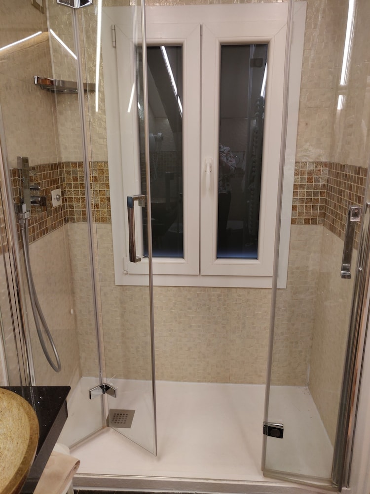 Hotel Ca Marinella — Hotel rooms in Venice, Veneto
