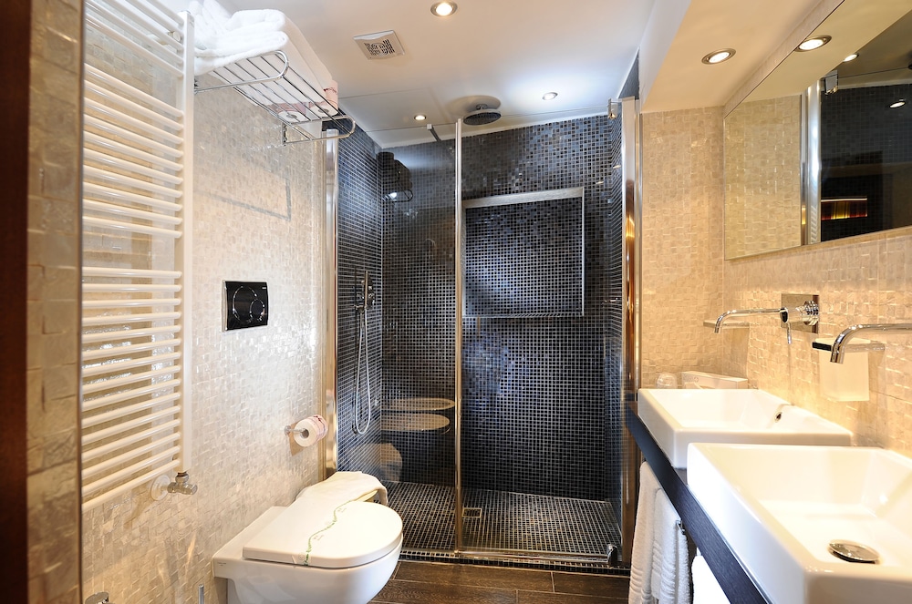 Hotel Ca Marinella — Hotel rooms in Venice, Veneto