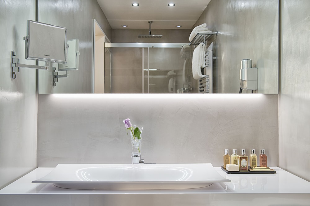 Domus Libera — Hotel rooms in Rome, Lazio
