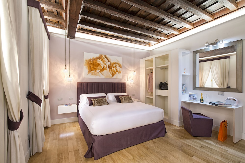 Domus Libera — Hotel rooms in Rome, Lazio