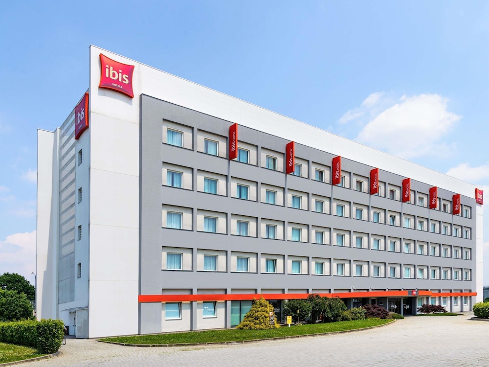 Ibis Milano Fiera — Main photo in Lainate, Lombardy