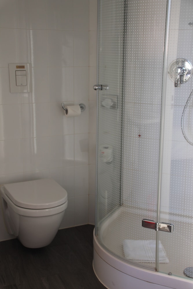 Ibis Milano Fiera — Hotel rooms in Lainate, Lombardy