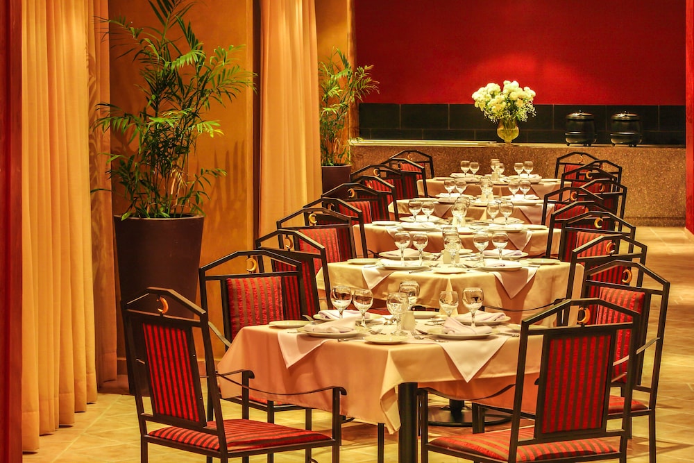 JAZ Neo Ivory — Restaurant & bars in Hurghada, Red Sea