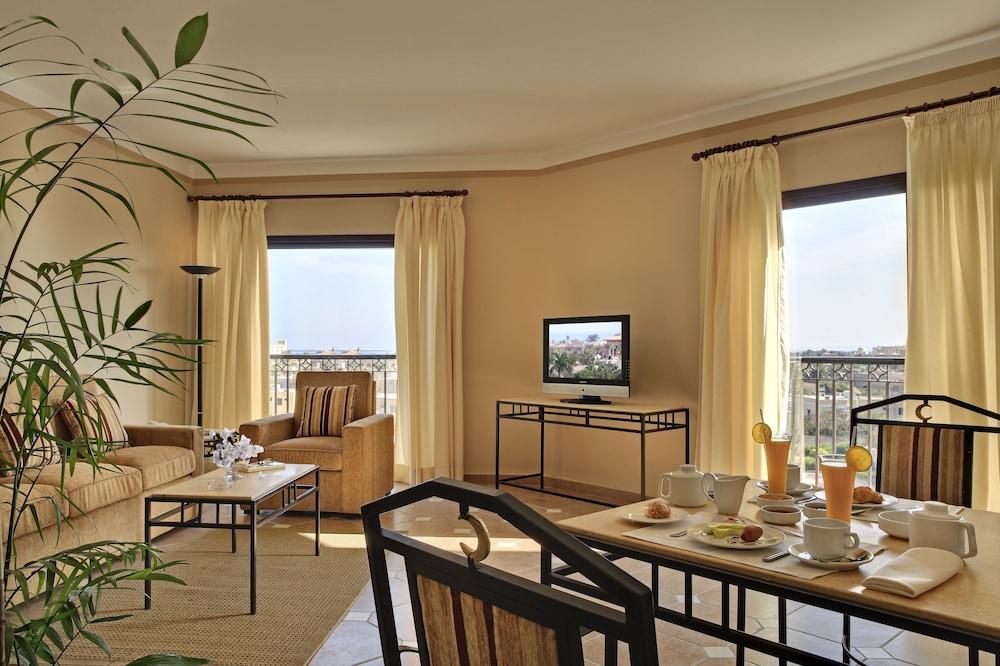 JAZ Neo Ivory — Hotel rooms in Hurghada, Red Sea