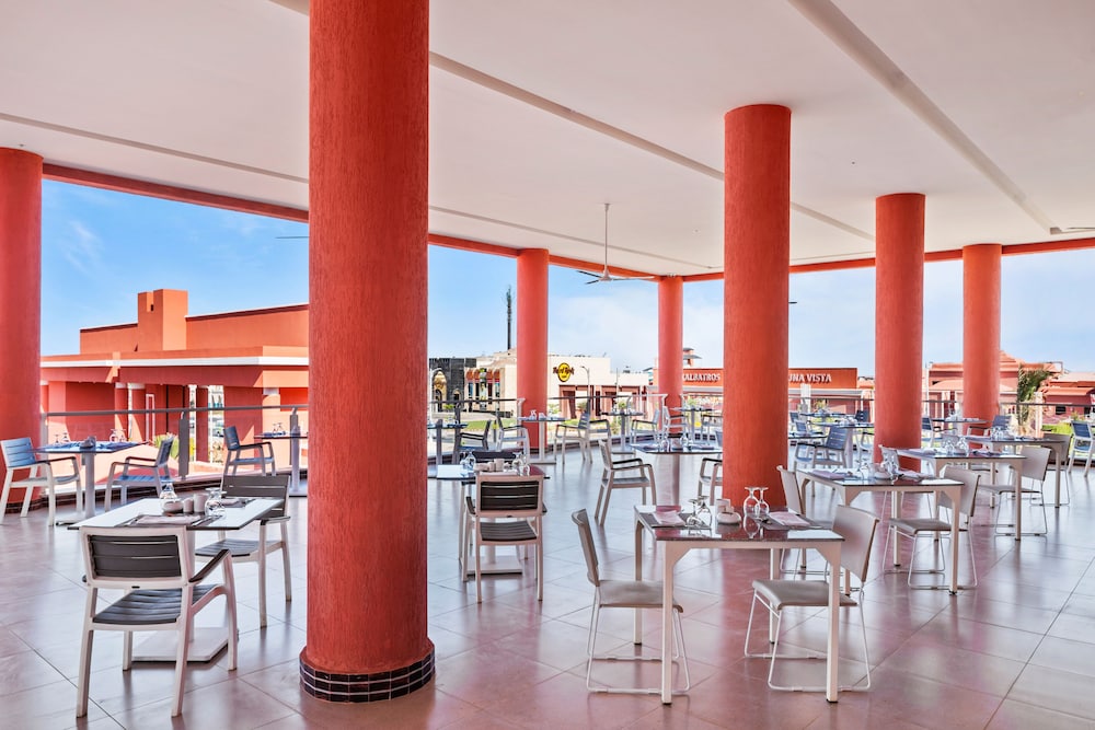 Pickalbatros Laguna Club Resort Sharm El Sheikh — Restaurant & bars in Sharm El Sheikh, Red Sea