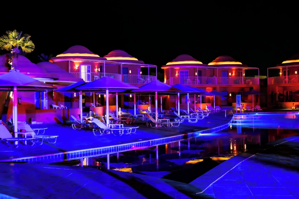 Pickalbatros Laguna Club Resort Sharm El Sheikh — Swimming pool in Sharm El Sheikh, Red Sea