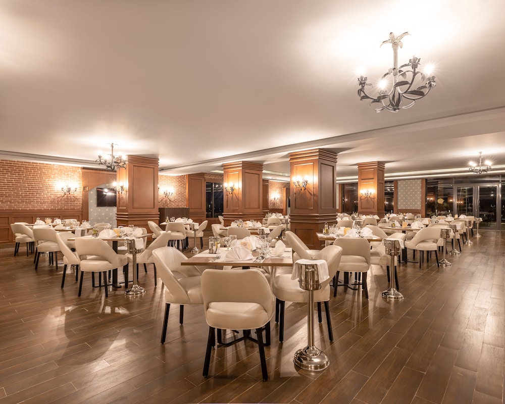 Pickalbatros Laguna Club Resort Sharm El Sheikh — Restaurant & bars in Sharm El Sheikh, Red Sea