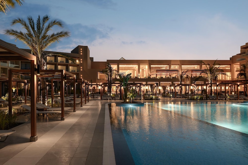 JAZ Elite Asteria — Hotel building in Sahl Hasheesh, Red Sea