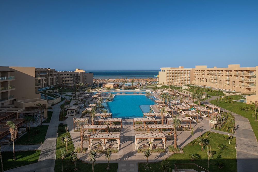 JAZ Elite Asteria — Swimming pool in Sahl Hasheesh, Red Sea