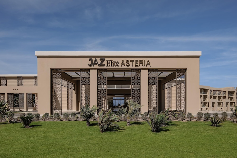 JAZ Elite Asteria — Hotel building in Sahl Hasheesh, Red Sea