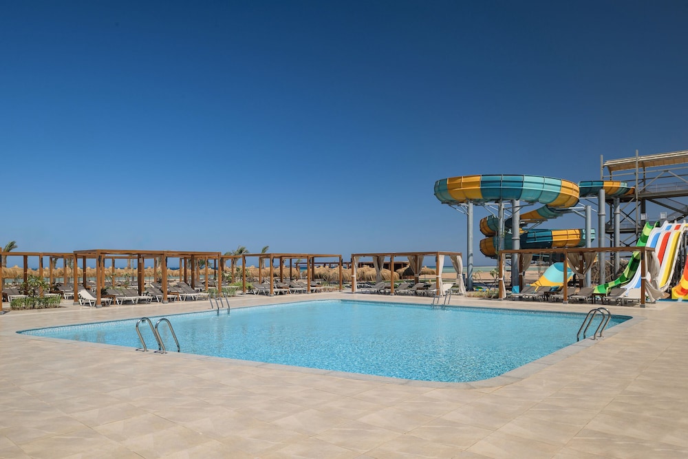 JAZ Elite Asteria — Swimming pool in Sahl Hasheesh, Red Sea