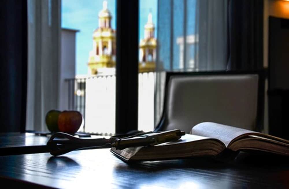 Aguilas5 SevillaSuites — View in Seville, Andalusia
