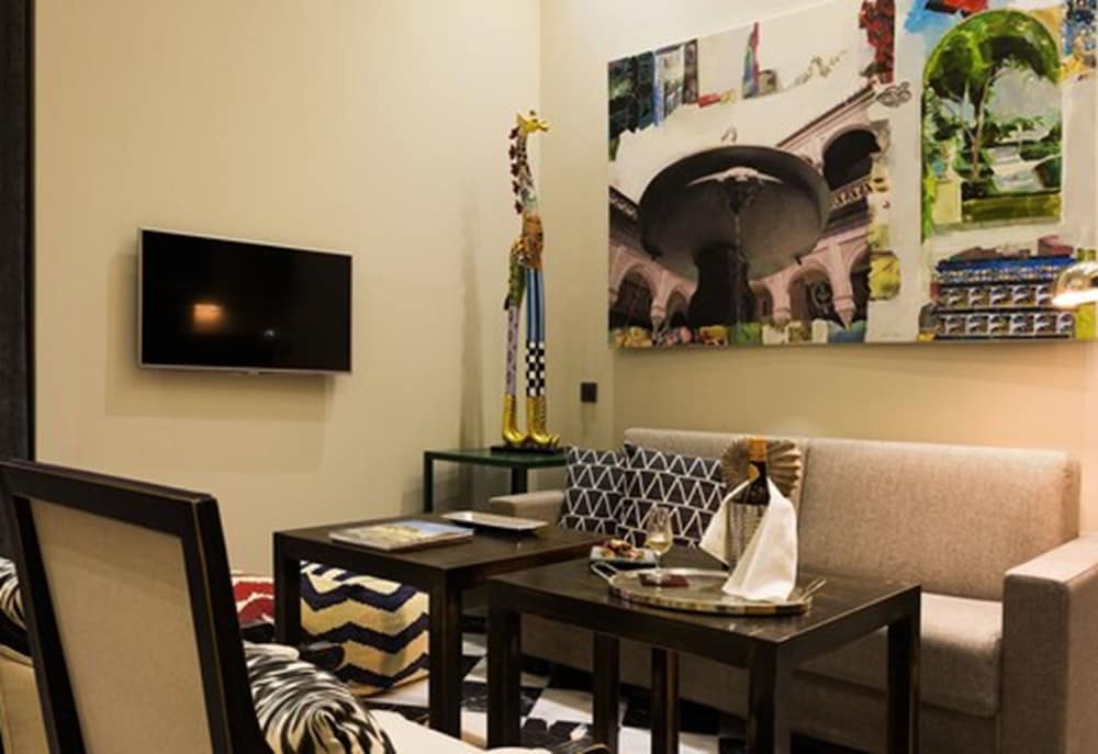 Aguilas5 SevillaSuites — Rooms in Seville, Andalusia