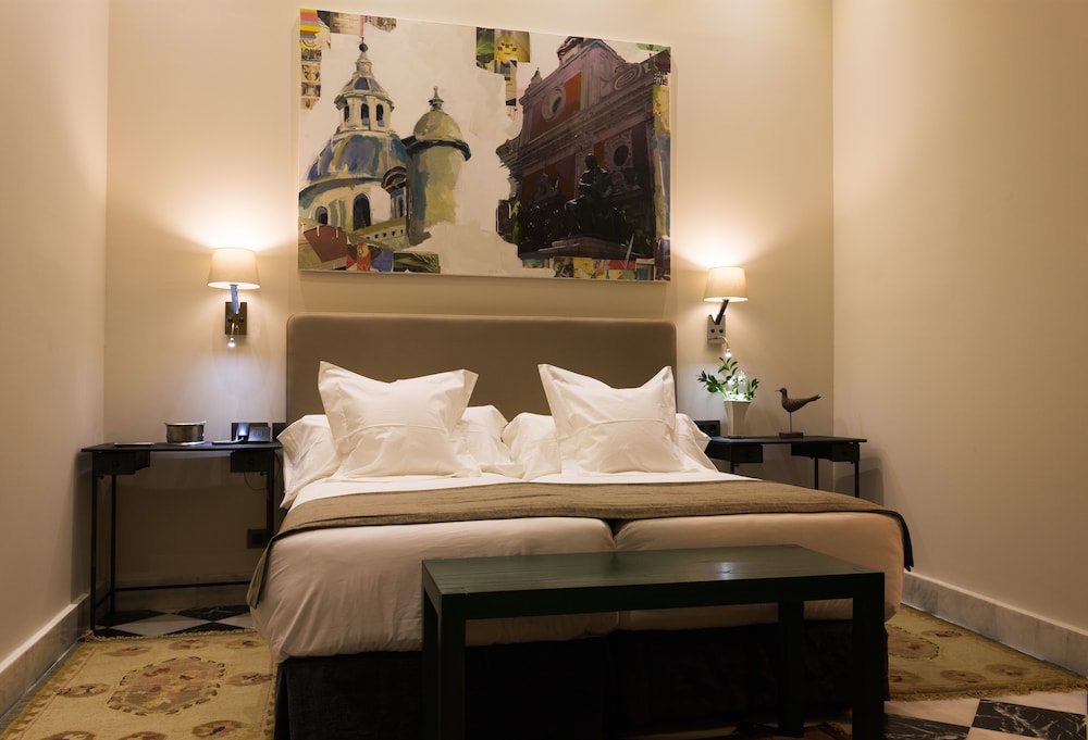 Aguilas5 SevillaSuites — Rooms in Seville, Andalusia