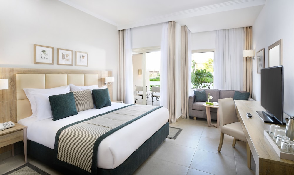 JAZ Elite Casa Del Mar Beach - All inclusive — Hotel rooms in Hurghada, Red Sea