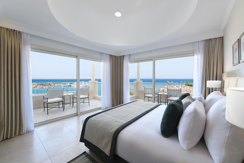 JAZ Elite Casa Del Mar Beach - All inclusive — Hotel rooms in Hurghada, Red Sea