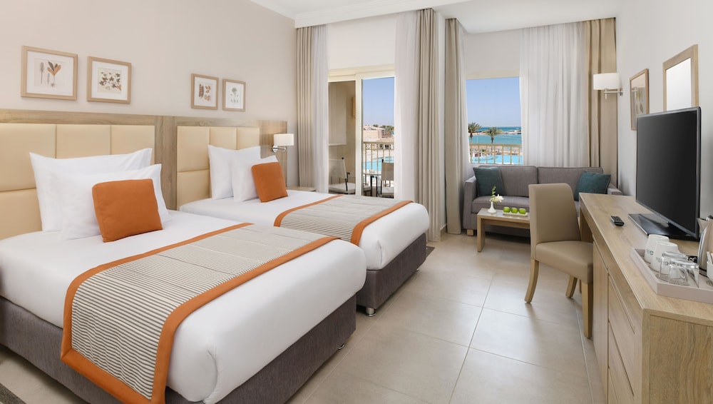 JAZ Elite Casa Del Mar Beach - All inclusive — Hotel rooms in Hurghada, Red Sea
