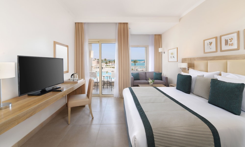 JAZ Elite Casa Del Mar Beach - All inclusive — Hotel rooms in Hurghada, Red Sea