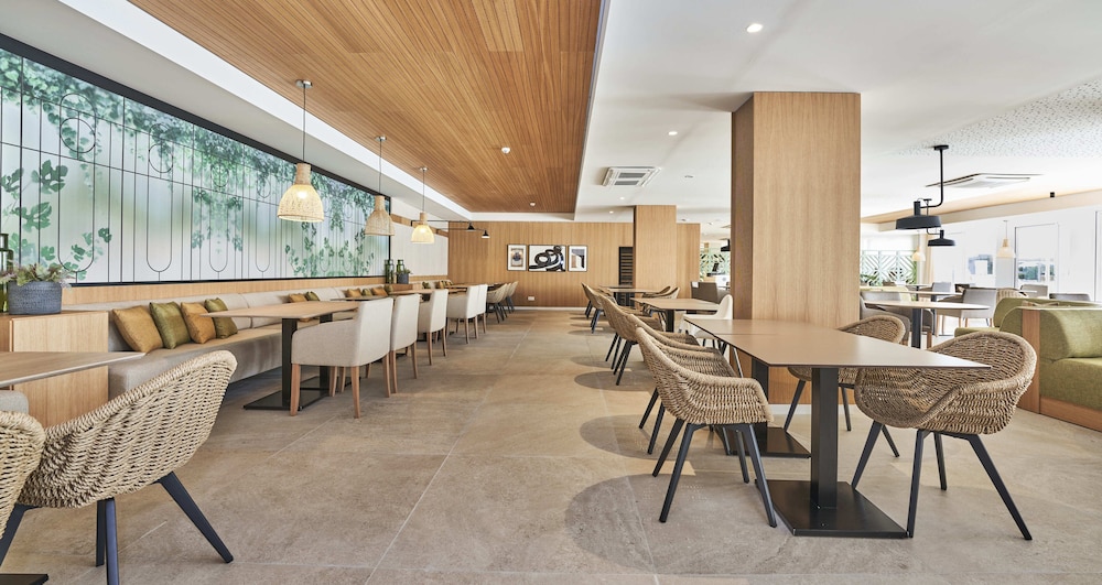 Hoposa Apartamentos Montelin — Restaurant & bars in Puerto Pollensa, Balearic Islands