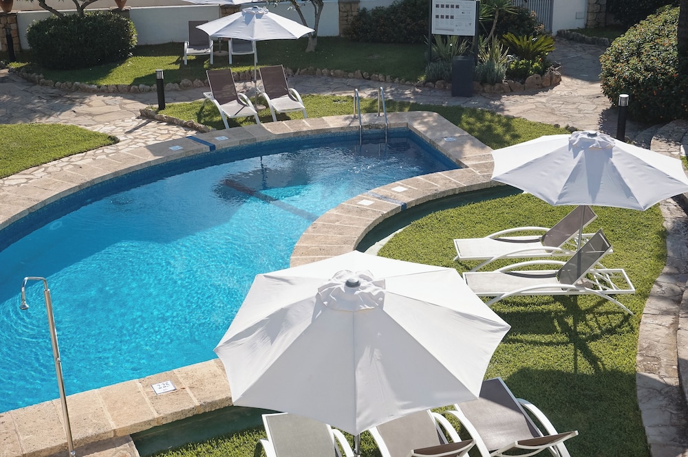 Hoposa Apartamentos Montelin — Swimming pool in Puerto Pollensa, Balearic Islands