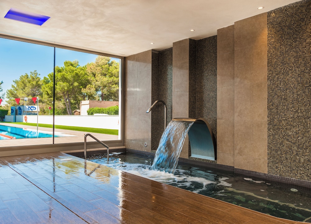 Hoposa Apartamentos Montelin — Spa in Puerto Pollensa, Balearic Islands
