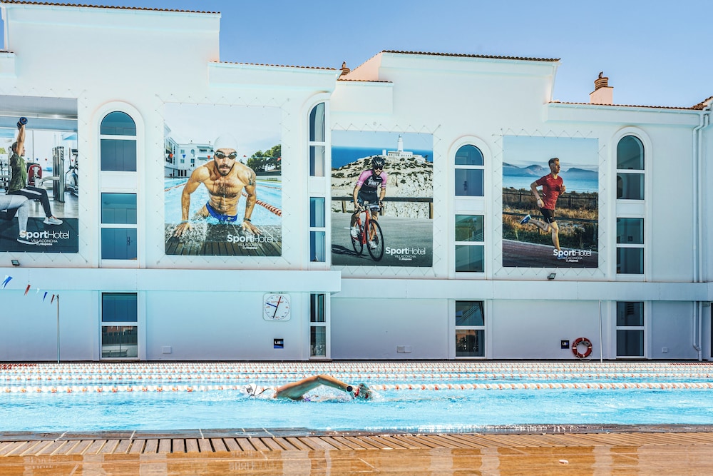 Hoposa Apartamentos Montelin — Swimming pool in Puerto Pollensa, Balearic Islands