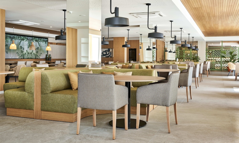 Hoposa Apartamentos Montelin — Restaurant & bars in Puerto Pollensa, Balearic Islands