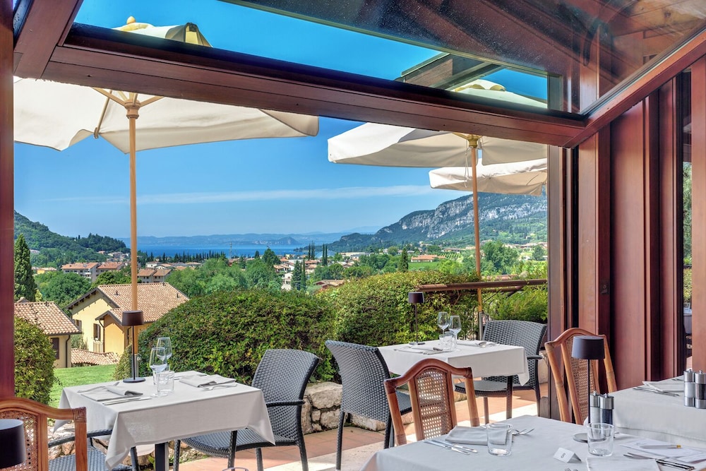 Poiano Garda Resort Hotel — Restaurant & bars in Garda, Veneto
