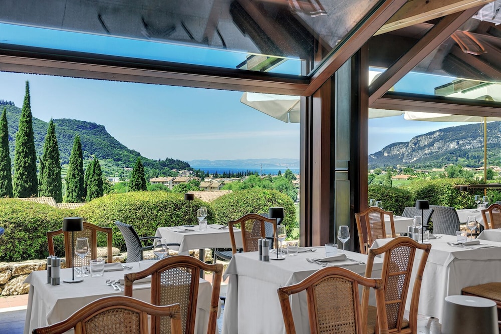 Poiano Garda Resort Hotel — Restaurant & bars in Garda, Veneto