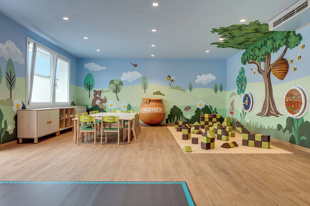 Poiano Garda Resort Hotel — Attractions for children in Garda, Veneto