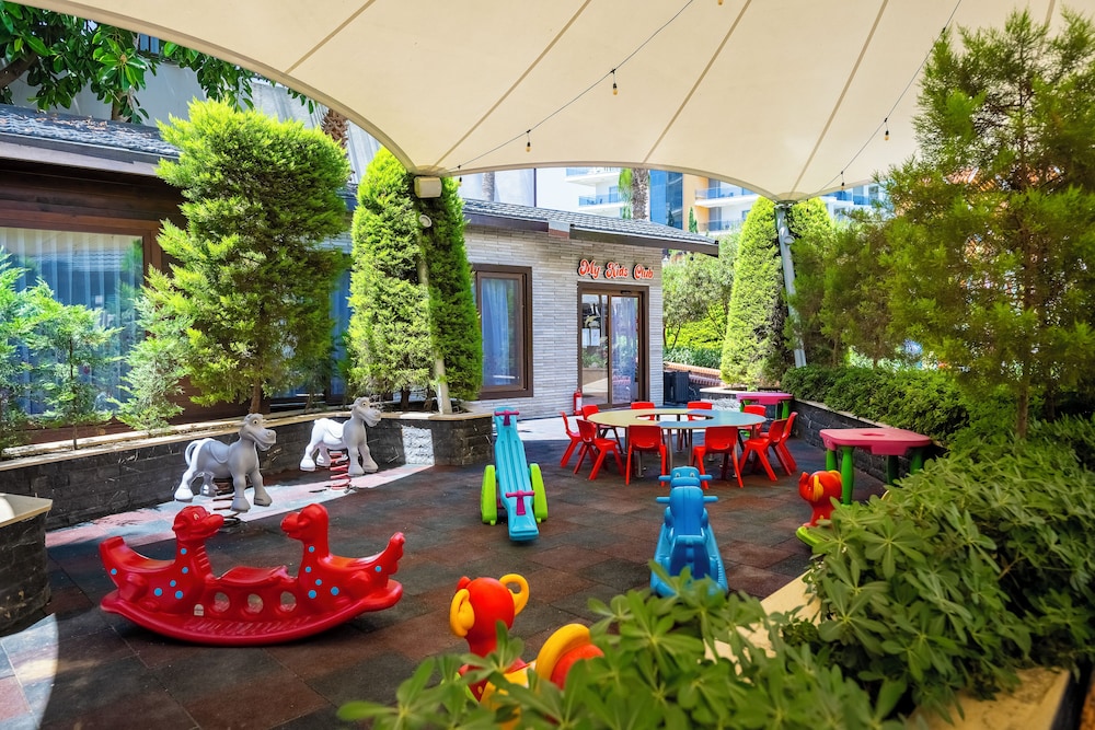 My Home Resort - All inclusive — Attractions for children in Alanya